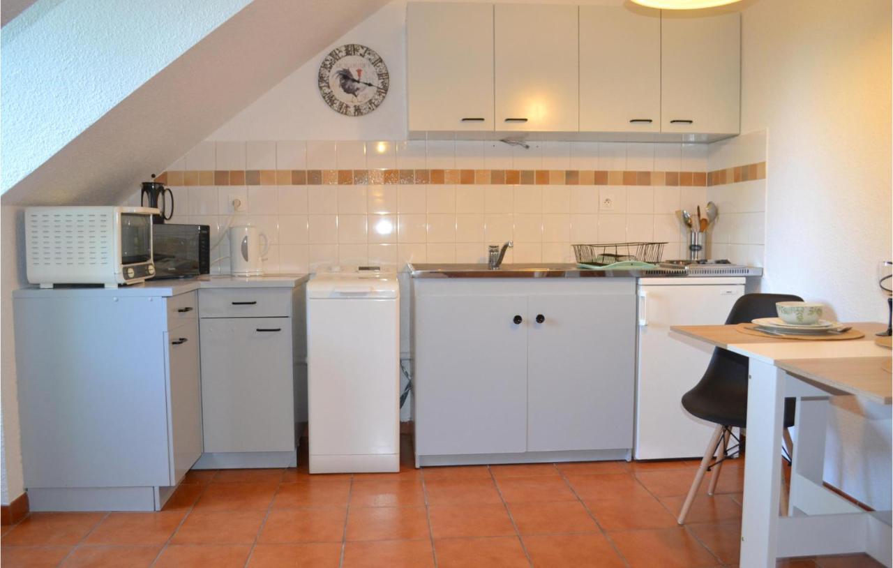 1 Bedroom Cozy Apartment In Vitrac Vitrac  Ngoại thất bức ảnh